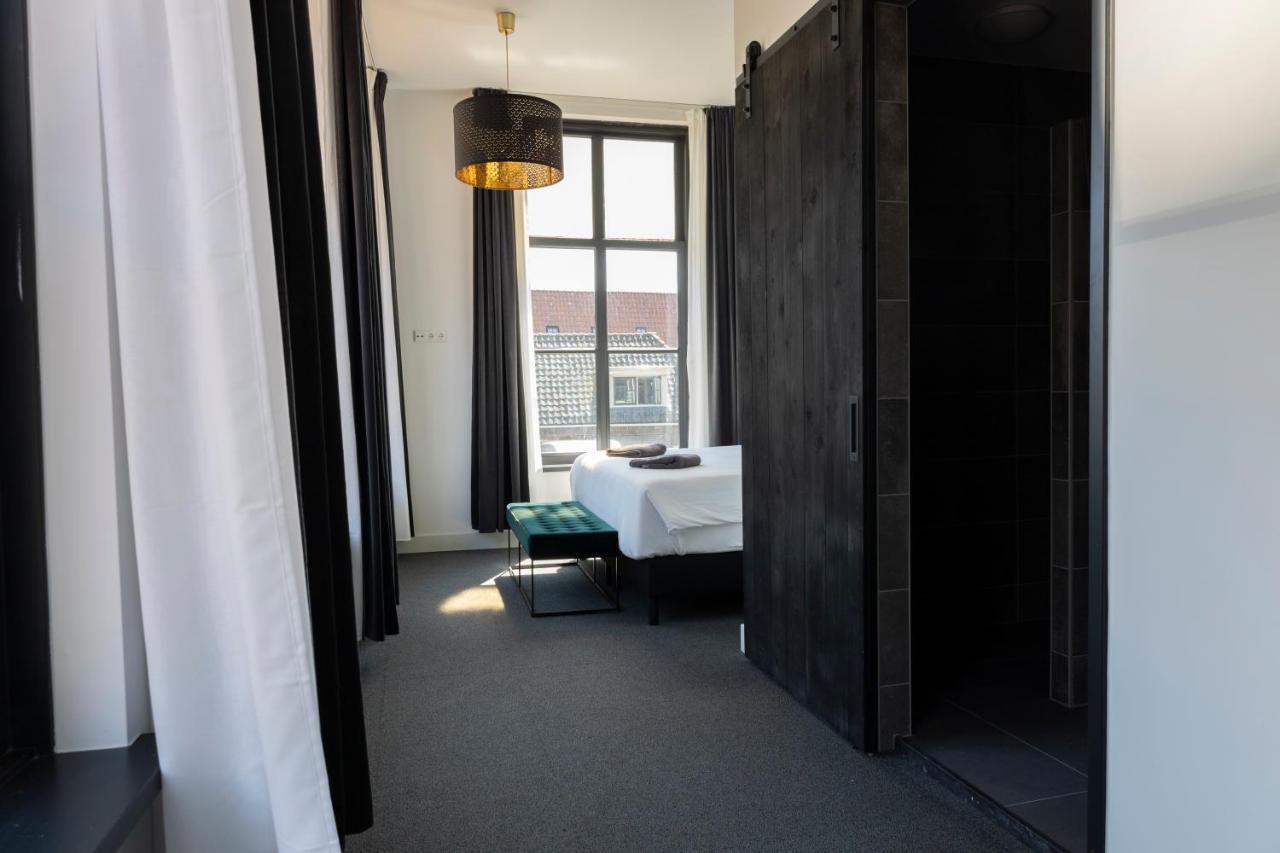 En Stadscafe De Dam L Apartment Monnickendam